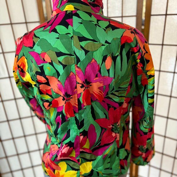 Wind Jacket - Picture 6 of 8